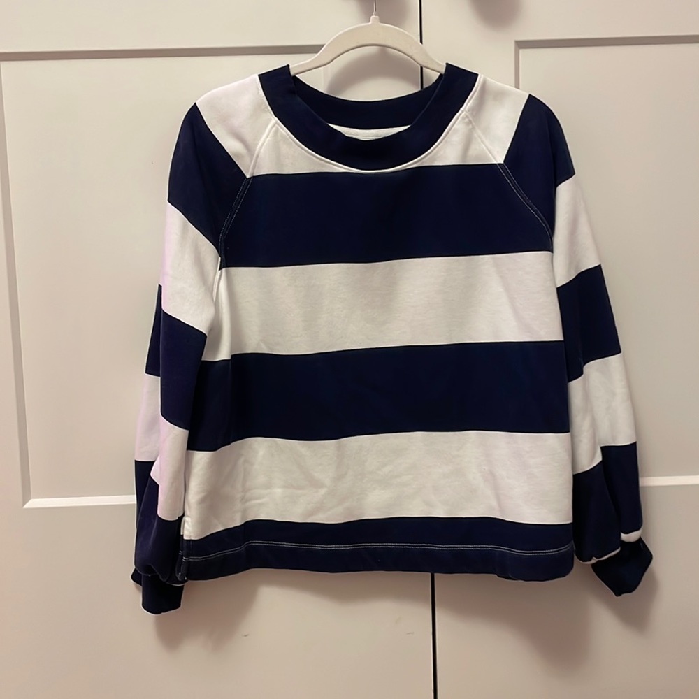 navy stripe crewneck